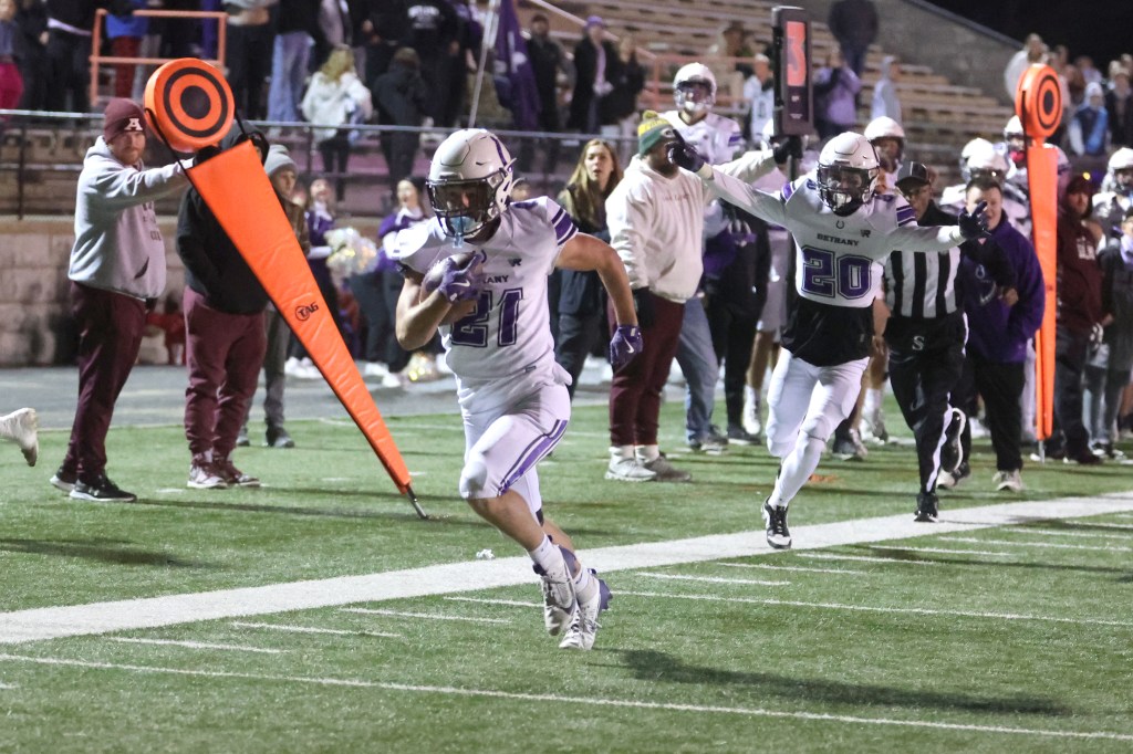 Bronchos’ ground game drives win over&nbsp;Ada