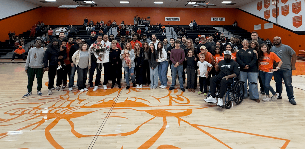 Pirates cap Alumni Night with blowout of&nbsp;Grant