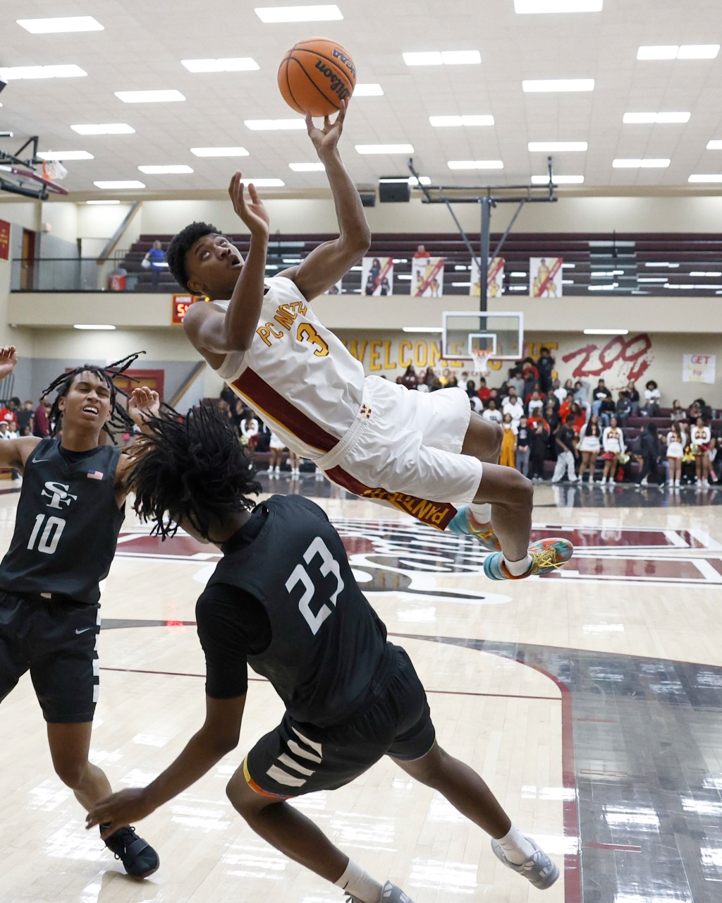 ‘King’ Khai leads North past Edmond Santa&nbsp;Fe