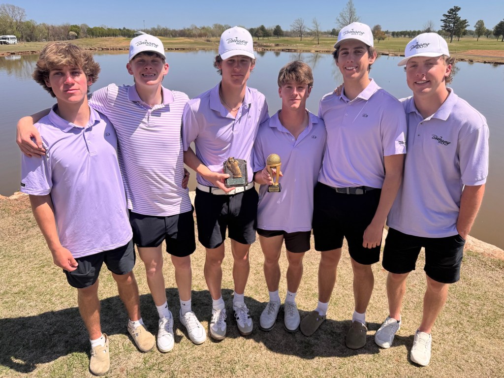 Bethany golfers set school&nbsp;record