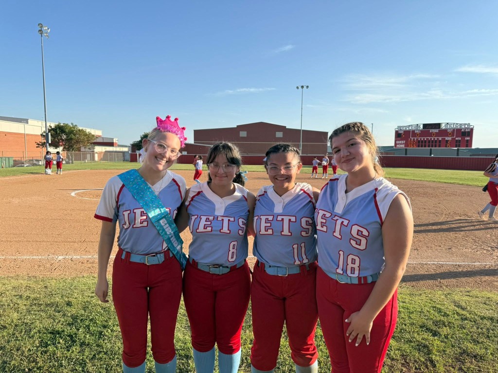 Jets earn Senior Day&nbsp;win