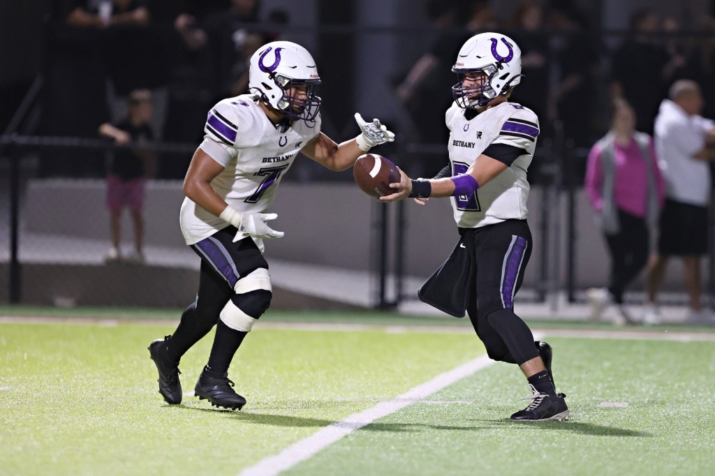 THE HOOFBEAT: Bronchos enter important&nbsp;stretch