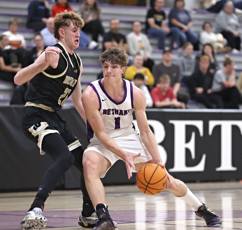 Bethany routs Woodward,&nbsp;85-50