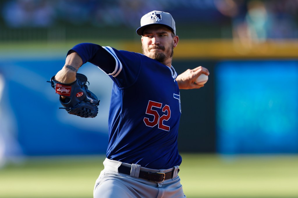 Pirate standout Heaney retires after 10-year MLB&nbsp;career