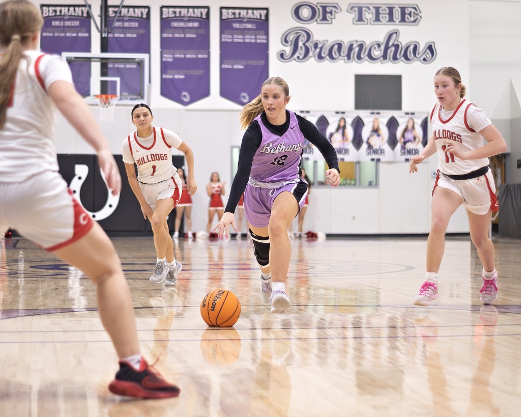 Bronchos win big on senior&nbsp;night