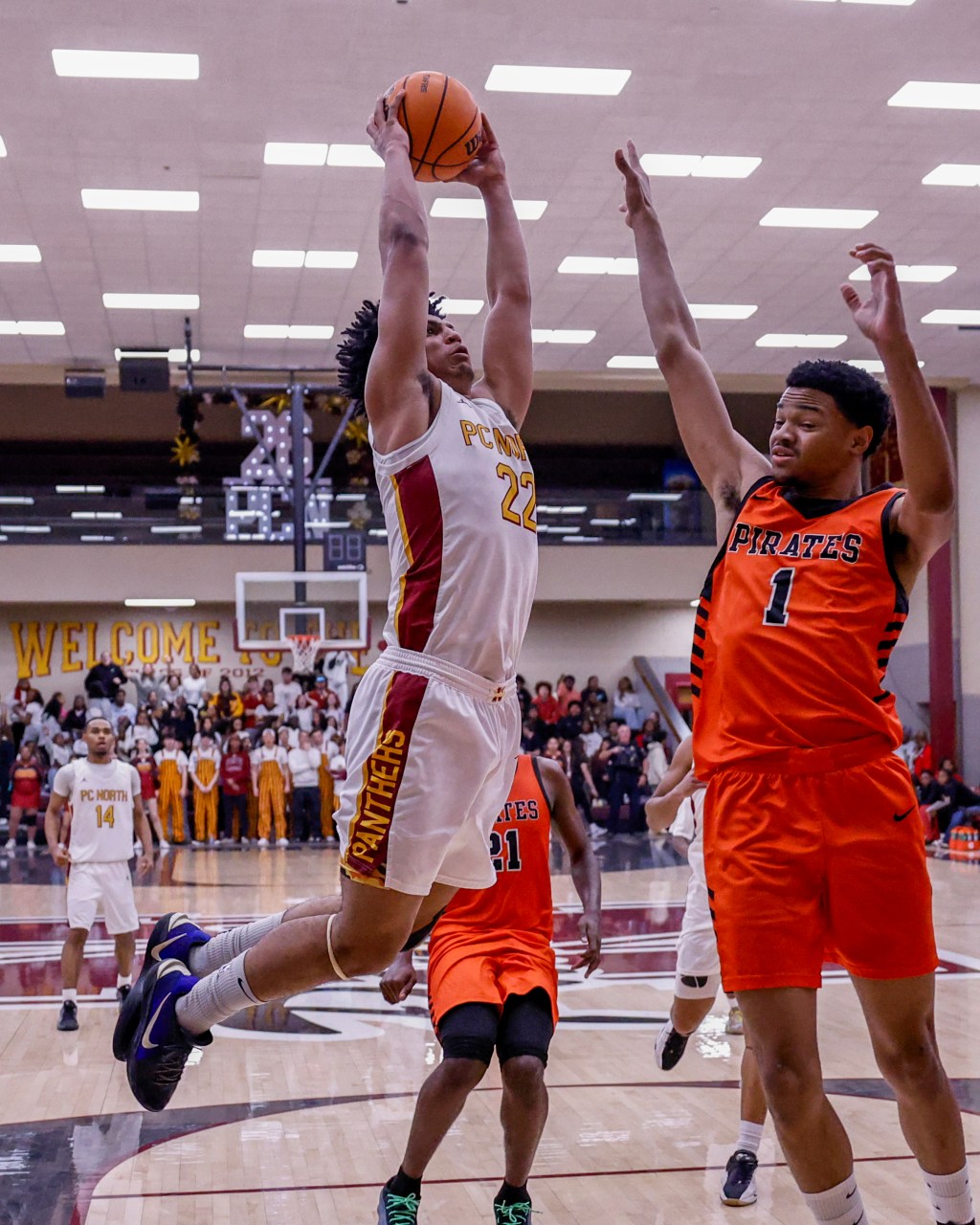 North surges past Original on senior&nbsp;night