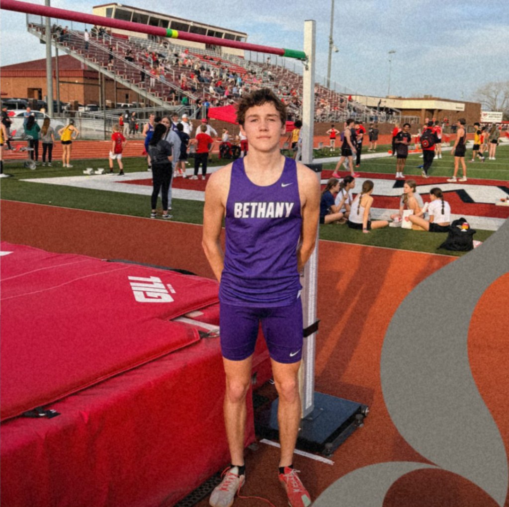 Calderon sets school record in high&nbsp;jump