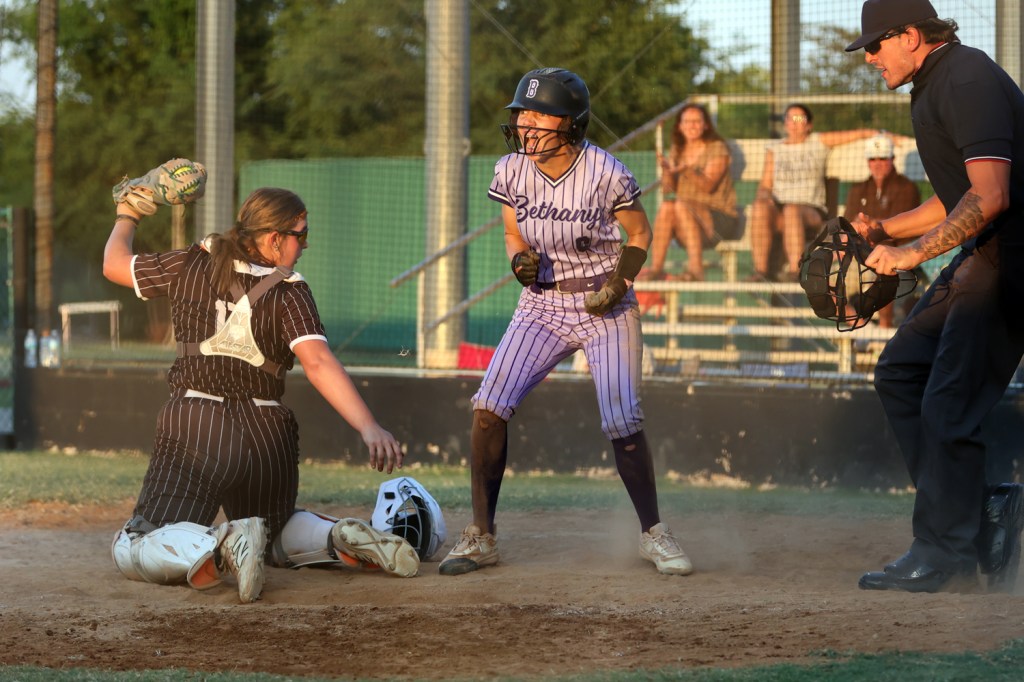 Bronchos walk off Elkettes in slugfest