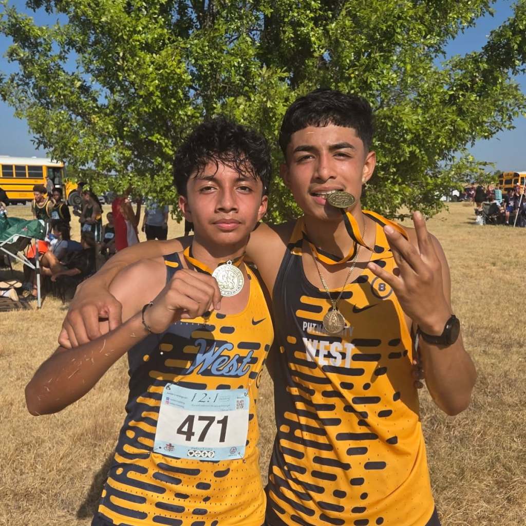 Patriot pair qualifies for state